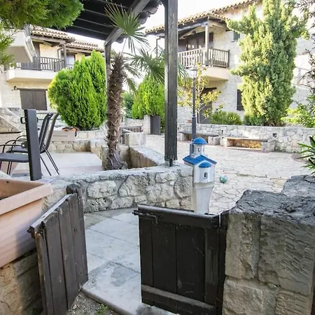 Joanna's Summer House!